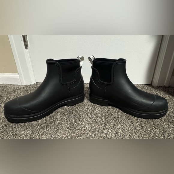 UGG Black Ankle Rain Boots (7) - Picture 2 of 9